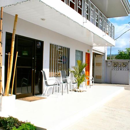 Tuanis Aparthotel Jacó Esterno foto