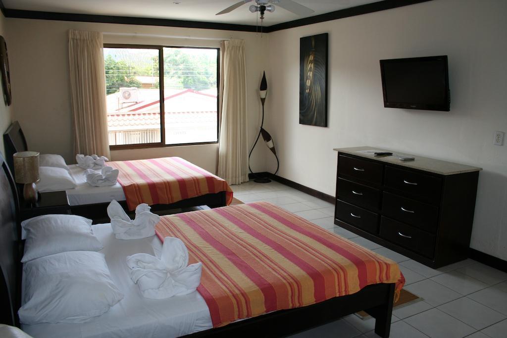 Tuanis Aparthotel Jacó Camera foto